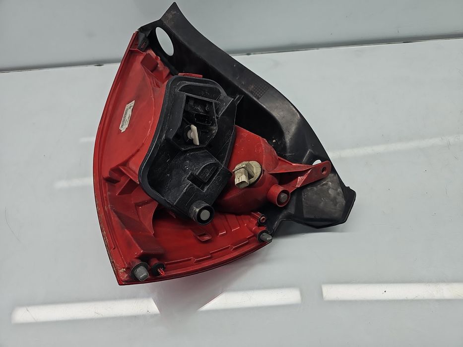 Stop aripa stanga Renault Megane 2 [Fabr 2002-2008] 8200413214