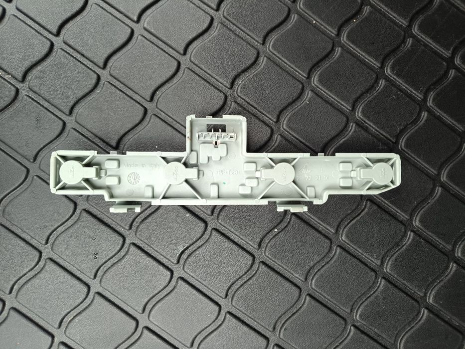 Платка за ляв стоп Опел Зафира б