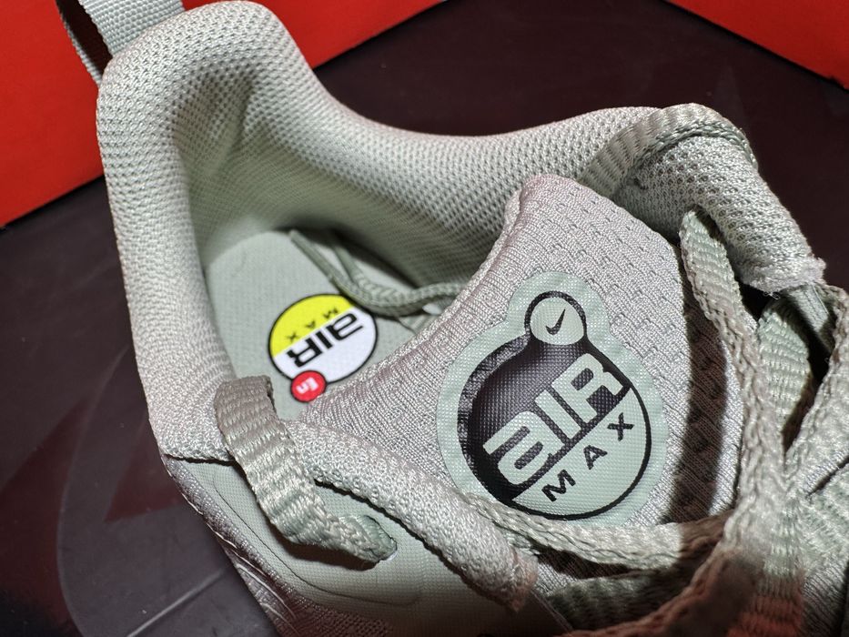 Оригинални! Nike Air Max Nuaxis - 45 ShoeMag