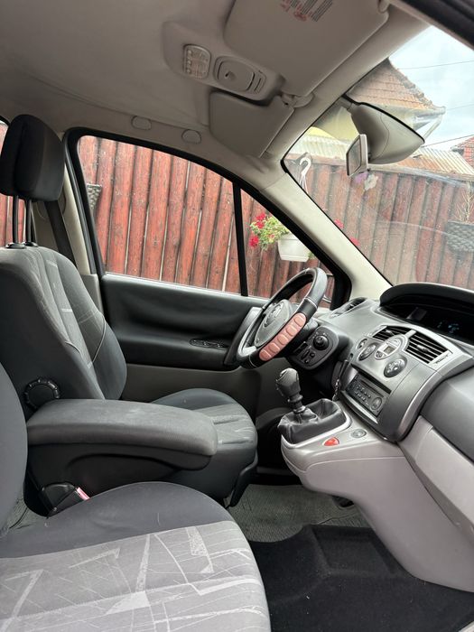 Vand renault scenic 1.9 dci , astept si schimb cu enduro