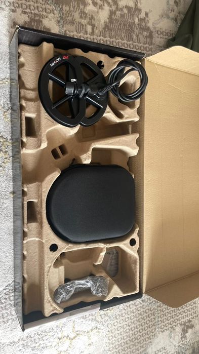 Металлоискатель Minelab Equinox 900