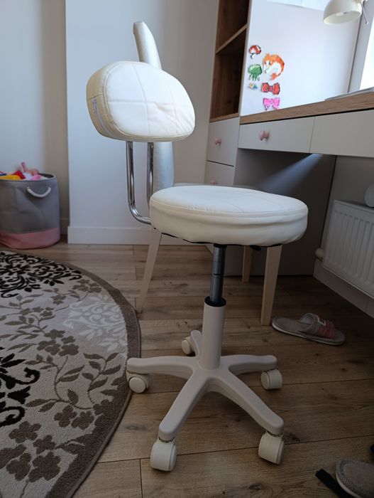 Стульчик кресло мягкий