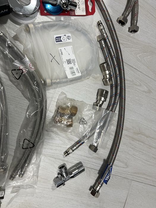 Vand robineti,furtune racord,nipluri, super oferta -Atentie