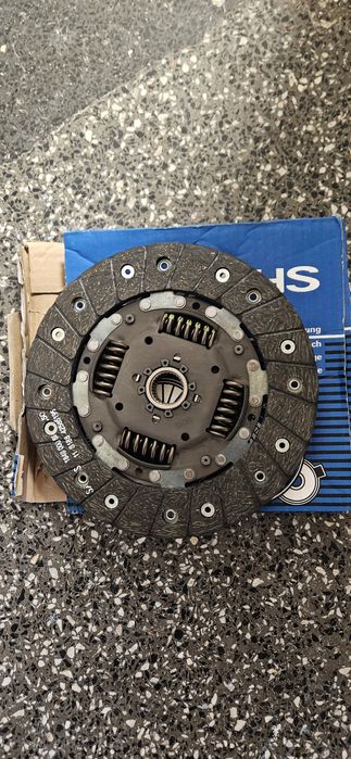 Диск на съединител 1.9 SDI