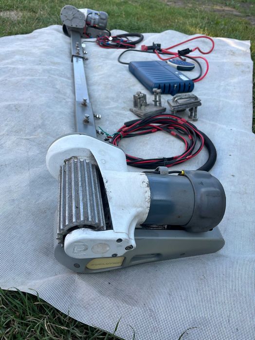 Mover Rulota Manual Automat Powrtouch Enduro Quatro punte dubla role din aliaj cu caneluri perfect functionale diferite modele si preturi