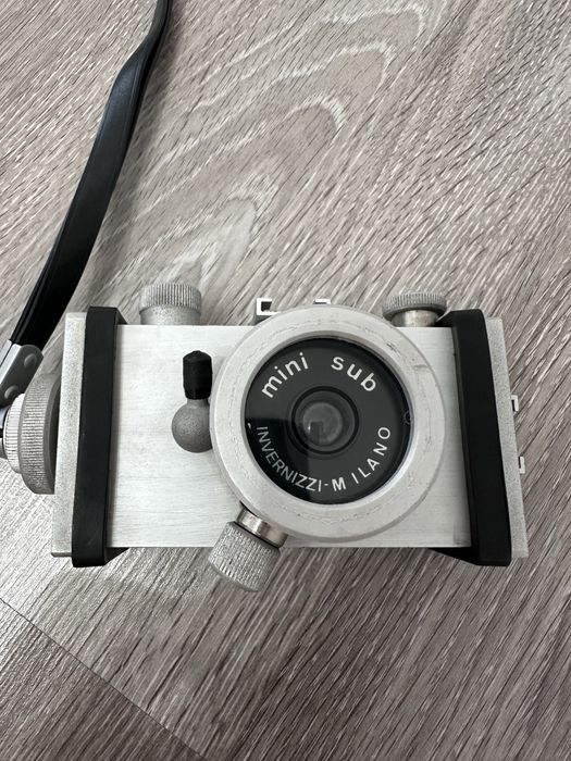 Invernizzi  Mini-Sub camera foto analogica pe film subacvatica Rara