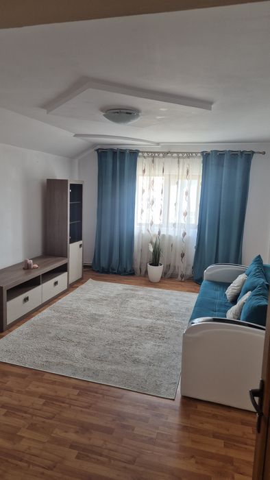Apartament de inchiriat