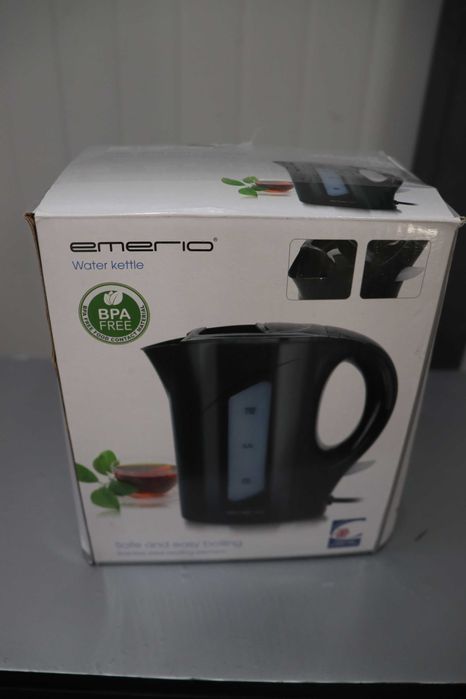 Emerio WK-121616.1 Кана за вода, 1 литър, 900 вата, черен, за пътуванe