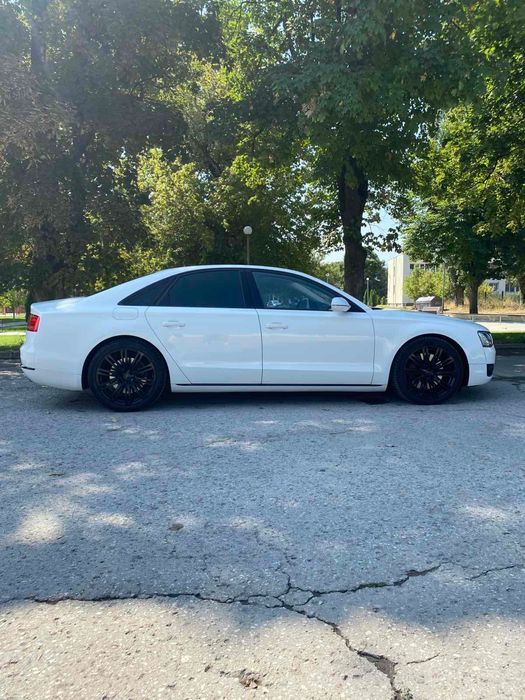 AUDI A8 quatro 4,2