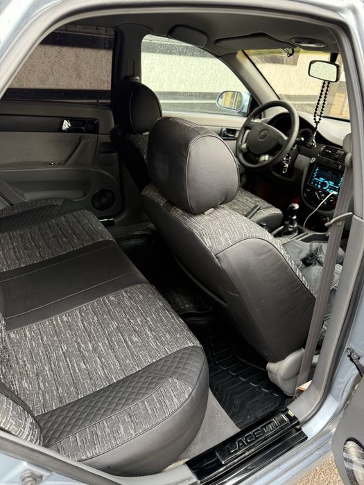 Продам ласетти чистую