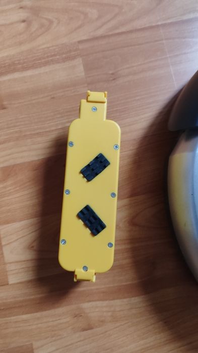 iRobot Roomba 400, Discovery, Roomba SE - работещ, за нова батерия.