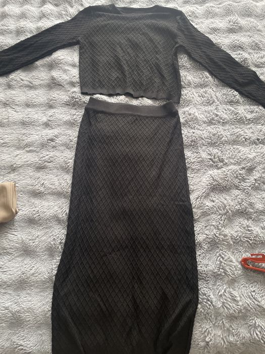 Продам двойку. С юбкой