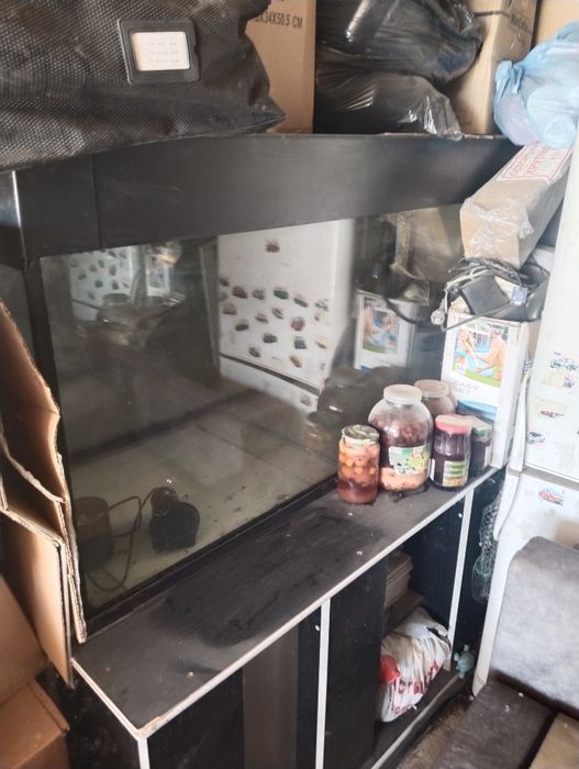 Продам аквариум большой