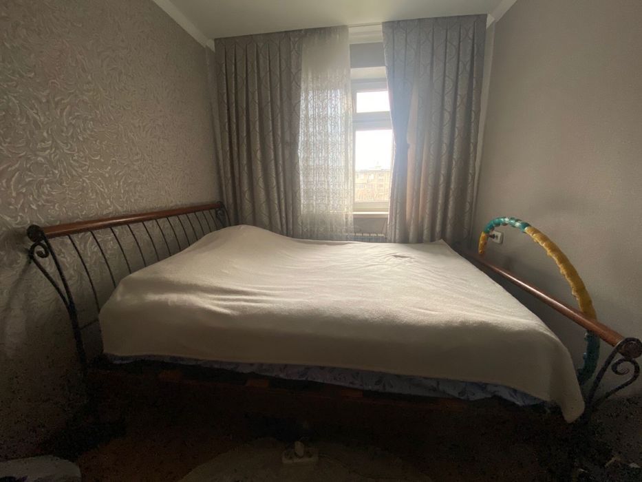 Кровать двухспальная