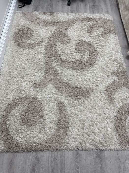 Продаю ковёр 160x200