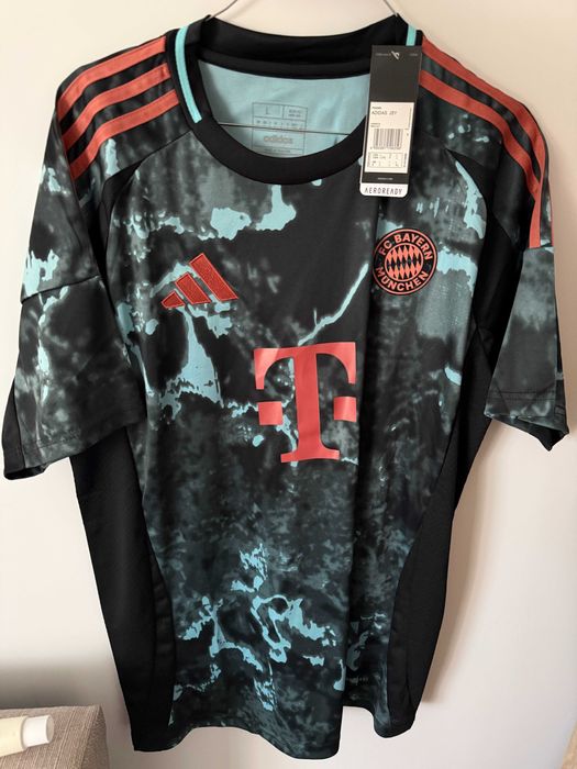 Tricou Bayern away deplasare third kit bundesliga champions league