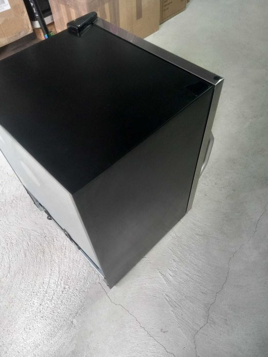 SUPER OFERTA Frigider pentru bauturi MIXT