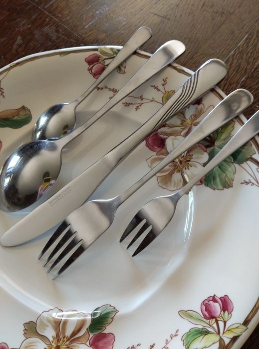 Прибори за хранене