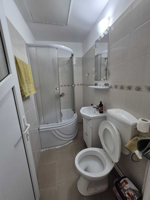Vand Garsoniera in Centru Medgidia