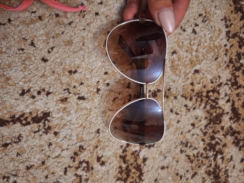 Дамски слънчеви очила Pfiffinger и Prous