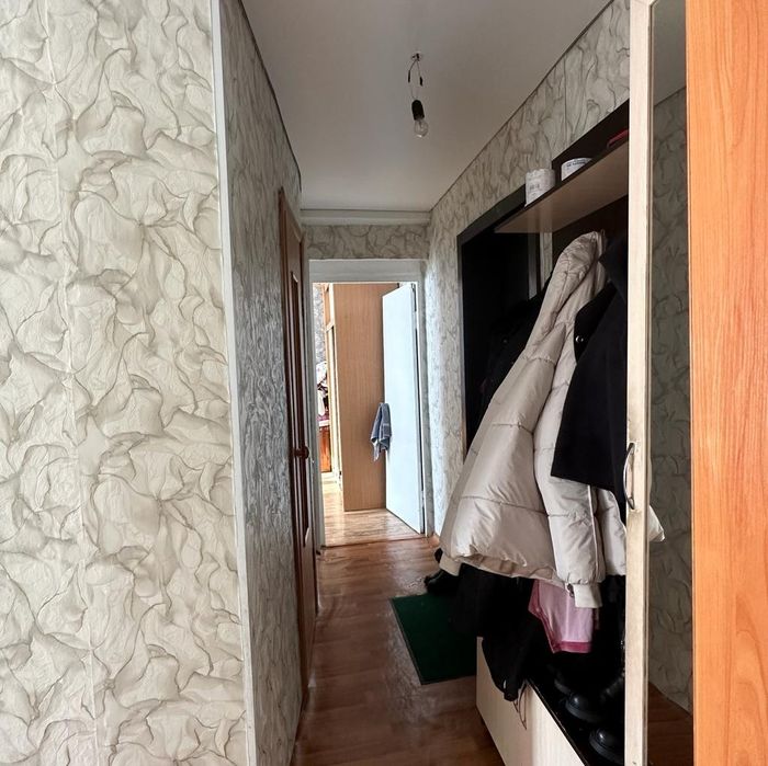 Продам.двухкомнатная   квартира