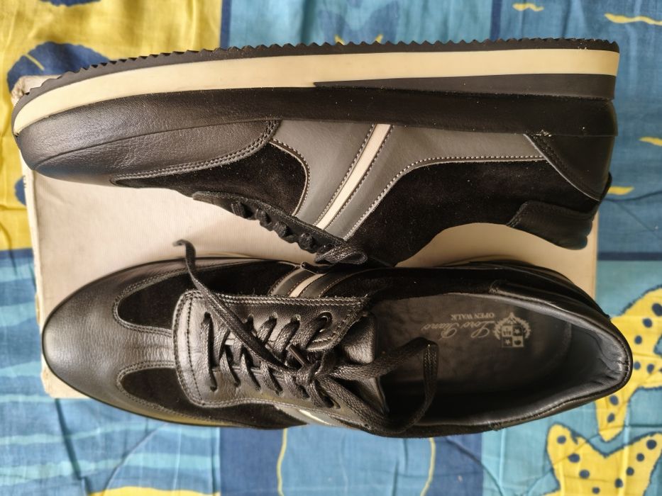 Продам обувь совершенно новая