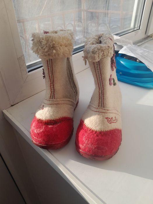 Валенки детские.