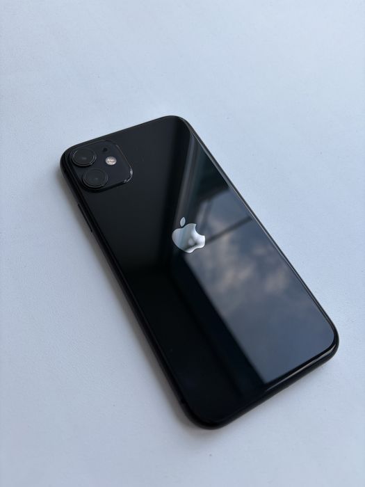 Продам Iphone 11