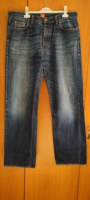 Hugo Boss blue jeans(blugi) barbati