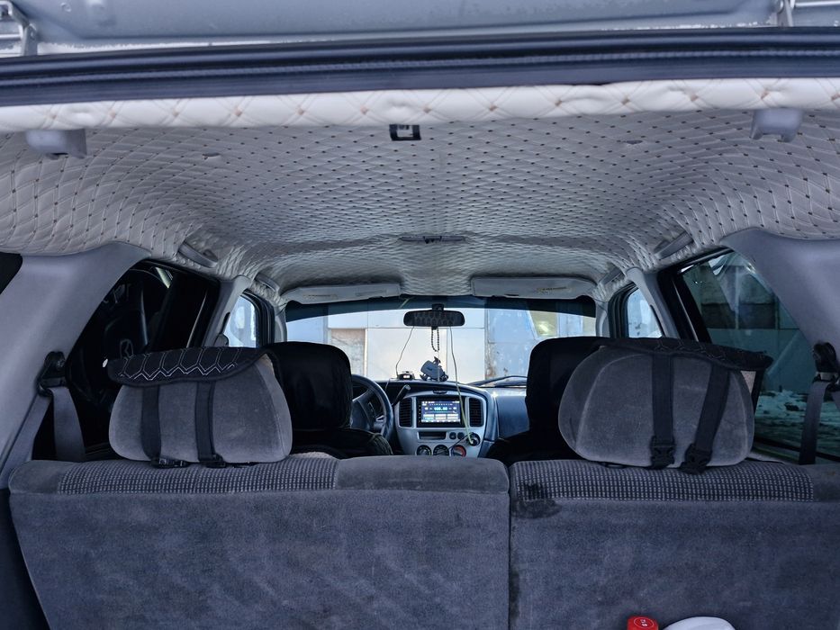 Мазда трибьют продам