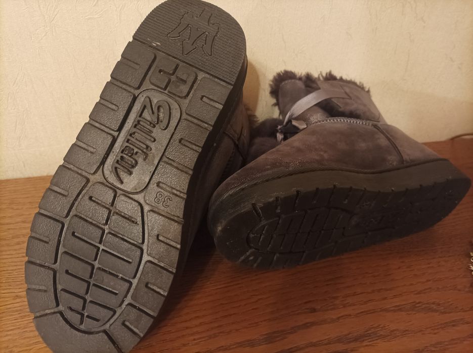 Угги 37 размер б/у