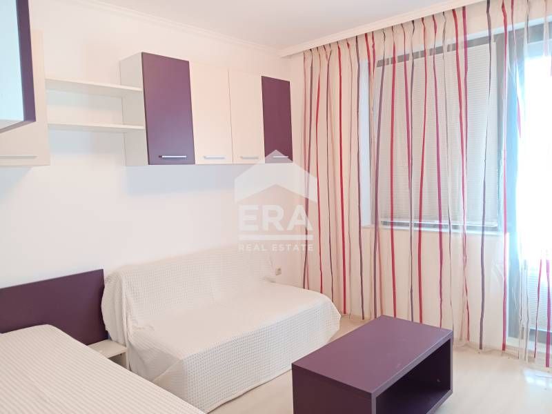 Дава се под наем Тристаен апартамент в Варна, м-т Евксиноград - 141 кв.м за 1023 € - Снимка #9