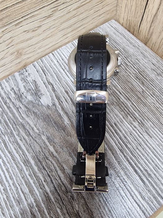 Швейцарские часы Tissot T-Classic Carson Chronograph Automatic