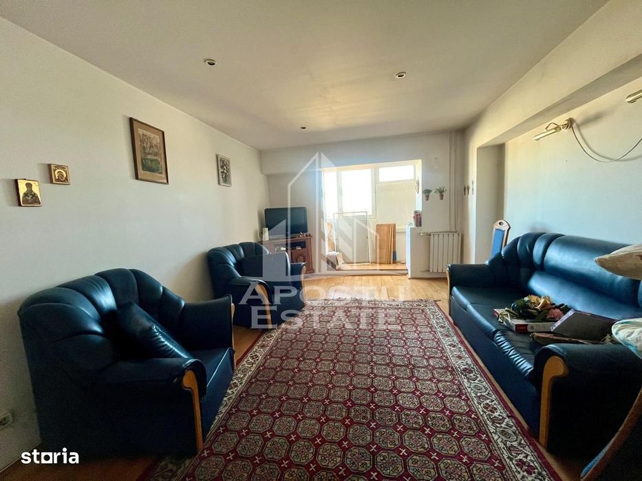 Apartament 4 camere de vanzare,decomandat,zona Fabric, Timisoara — fotografia 1