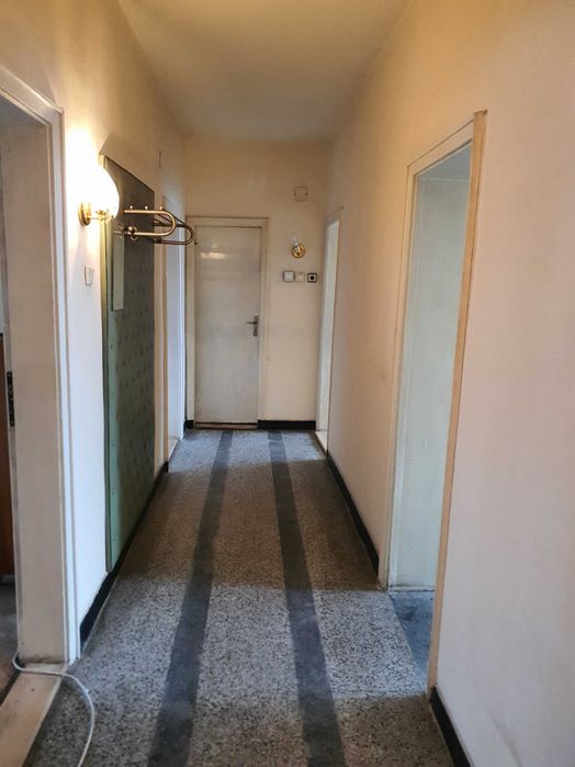 Продава се Четиристаен апартамент в Стара Загора, Център - 86 кв.м за 1140 €/кв.м - Снимка #7