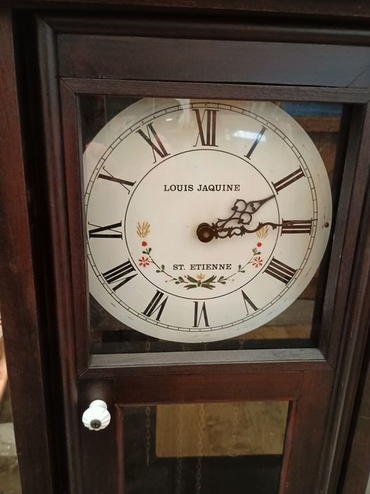 Здравейте продавам подов часовник.