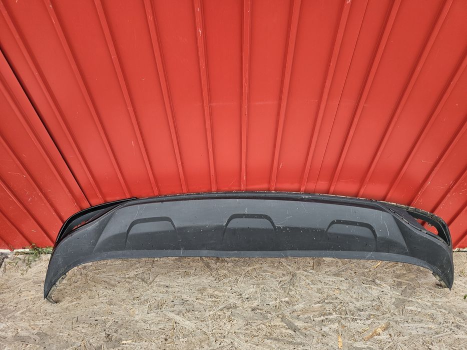 Spoiler bara spate Audi Q8 S-Line cod 4M8807521