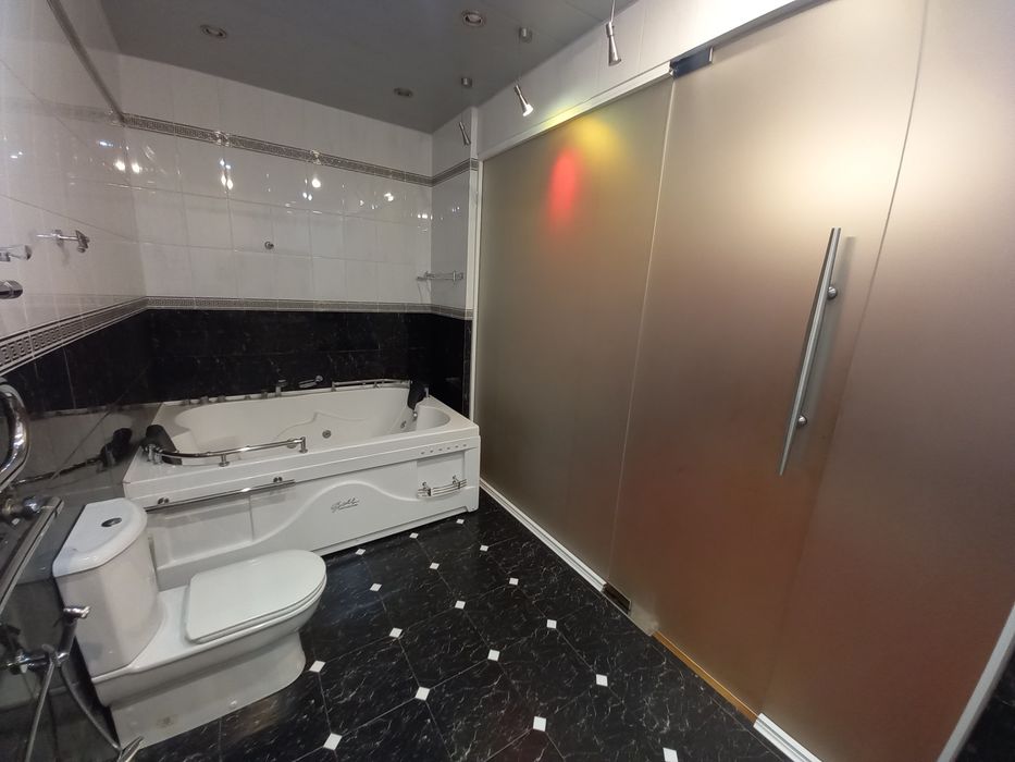 Продаётся Дом в Юнусабаде, рядом с метро — Шахристан