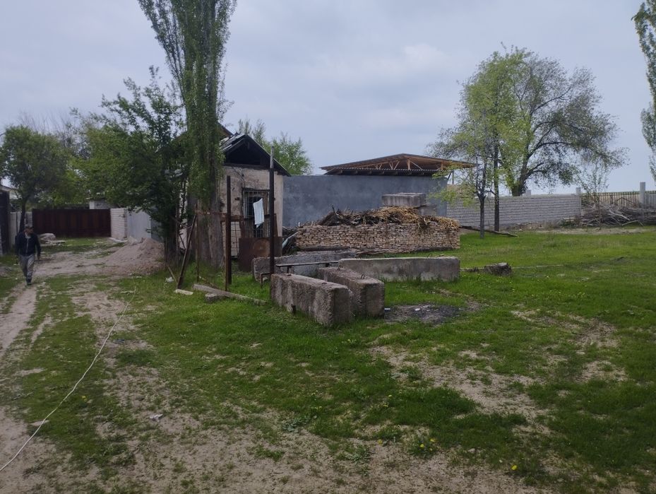 Дачный участок продается 6 соток