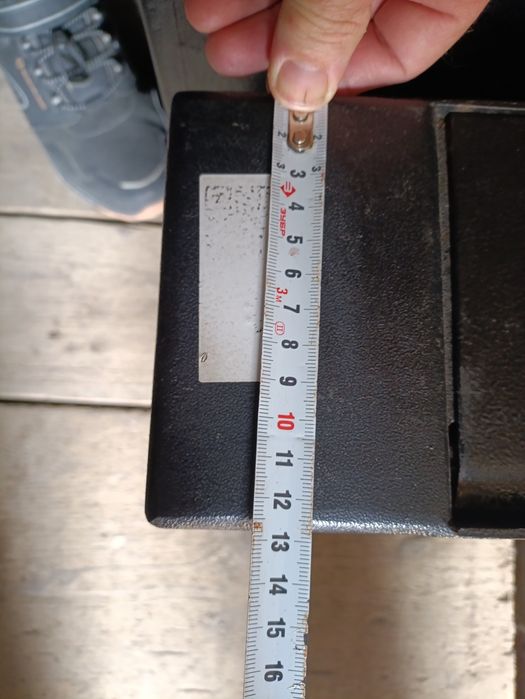 Продам металлический сейф