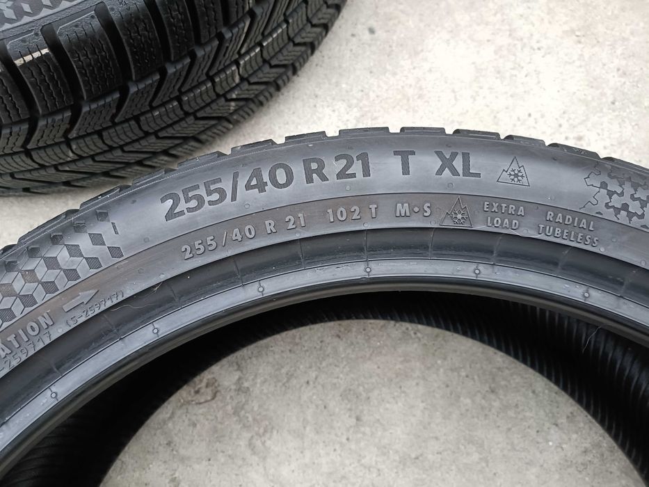 Set 4 anvelope iarna 235 45 21 cu 255 40 21 continental wintercontact TS 870P