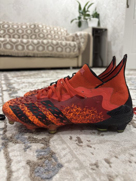 Оригинальные Бутсы Adidas Predator
