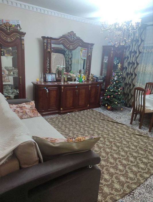 ИПОТЕКА Продается 2 х ком массив ТТЗ-4 №33 Жамила