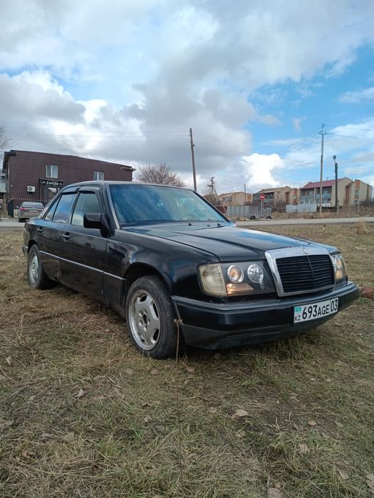 Продам 124 Mercedes Benz