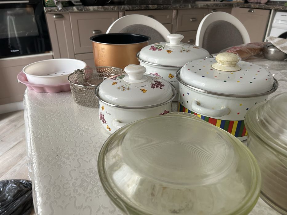 Набор кастрюль, стекляные кастрюли