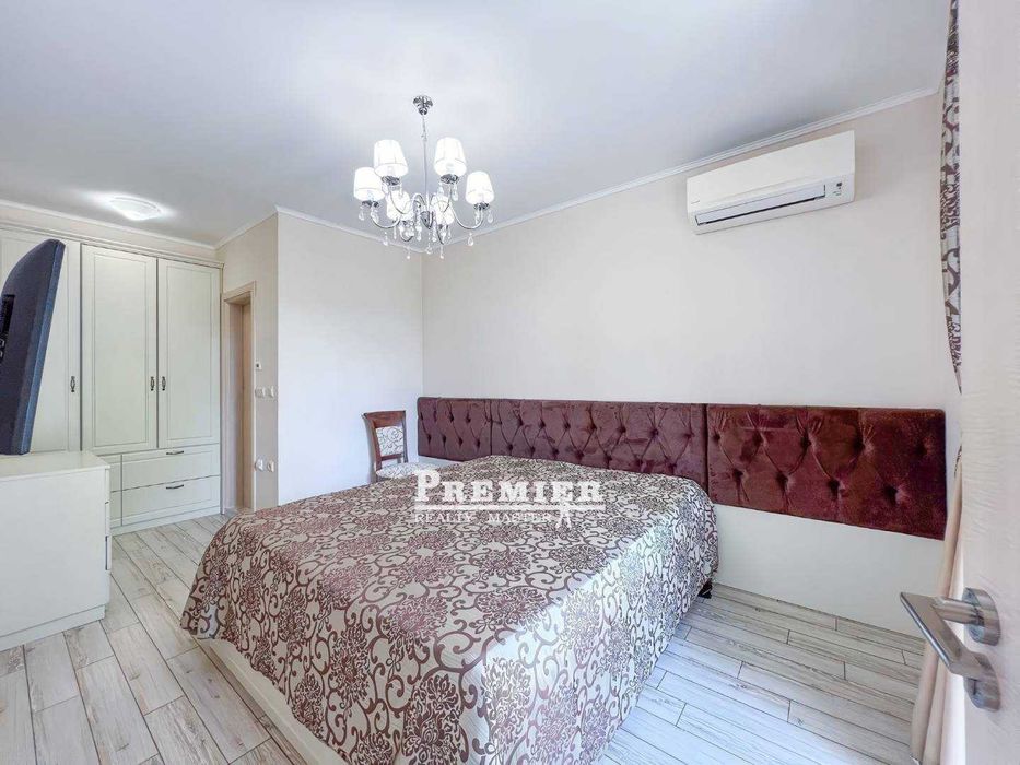 Продава се Тристаен апартамент в Несебър - 99 кв.м за 1718 €/кв.м - Снимка #3