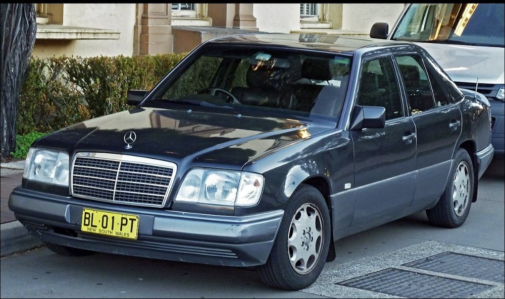 Мерседес 124, 1994 жылғы қара цвет
