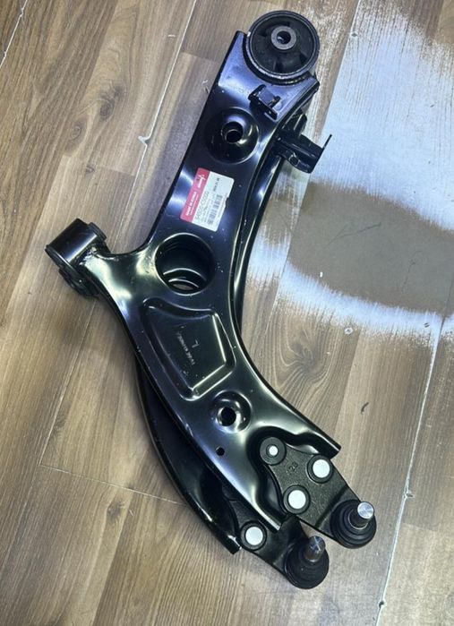 Рычаг передний Mazda CX7 Mazda 3 Mazda 6