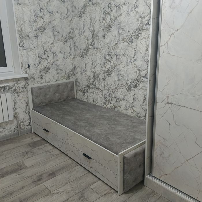 Продам кровати в комплекте