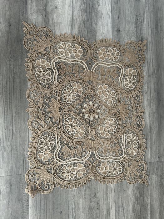 Mileuri noi din macrame